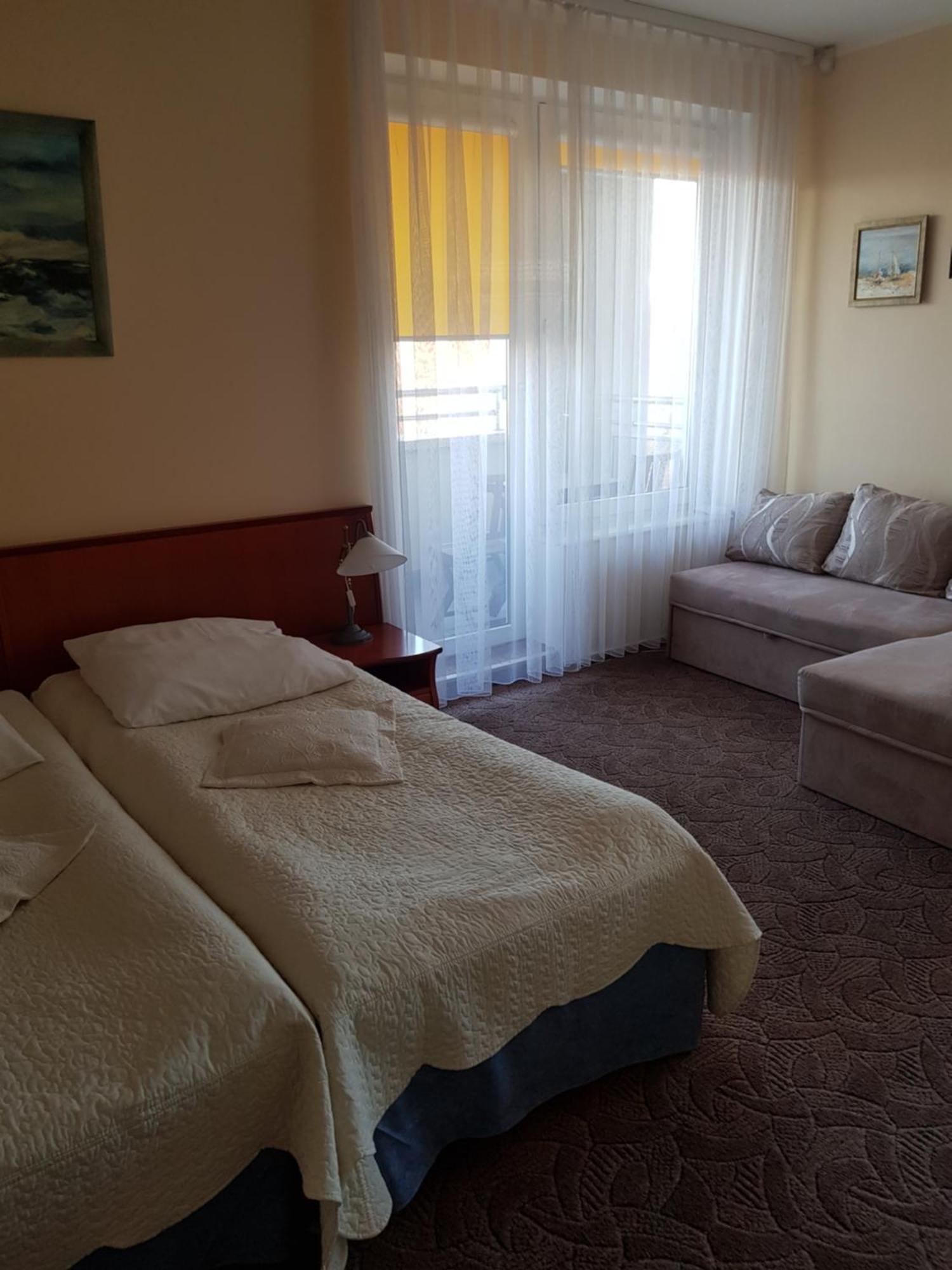 Polonia Apartamenty Колобжег Екстериор снимка